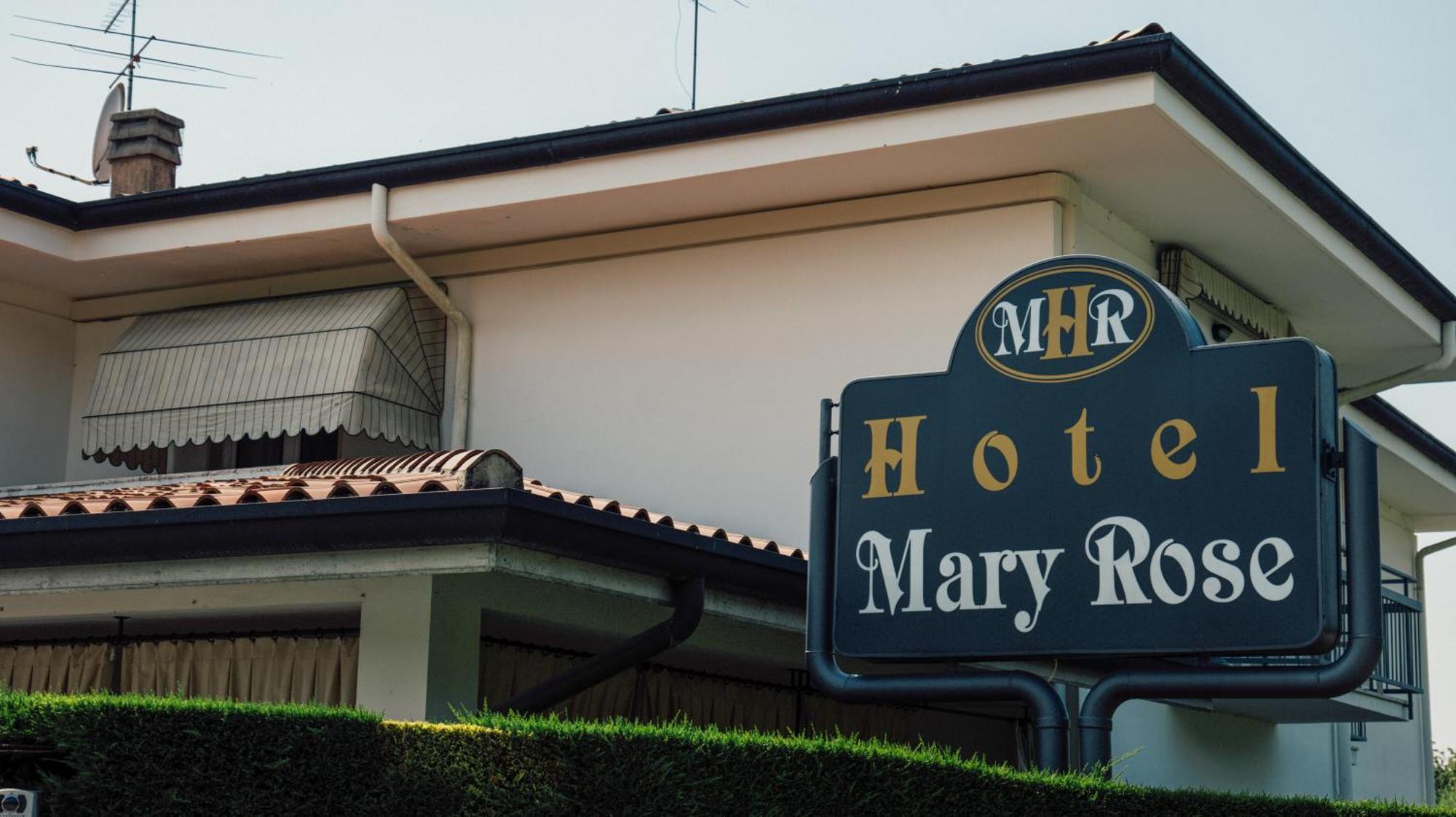 Hotel Mary Rose Λατζίζε Εξωτερικό φωτογραφία