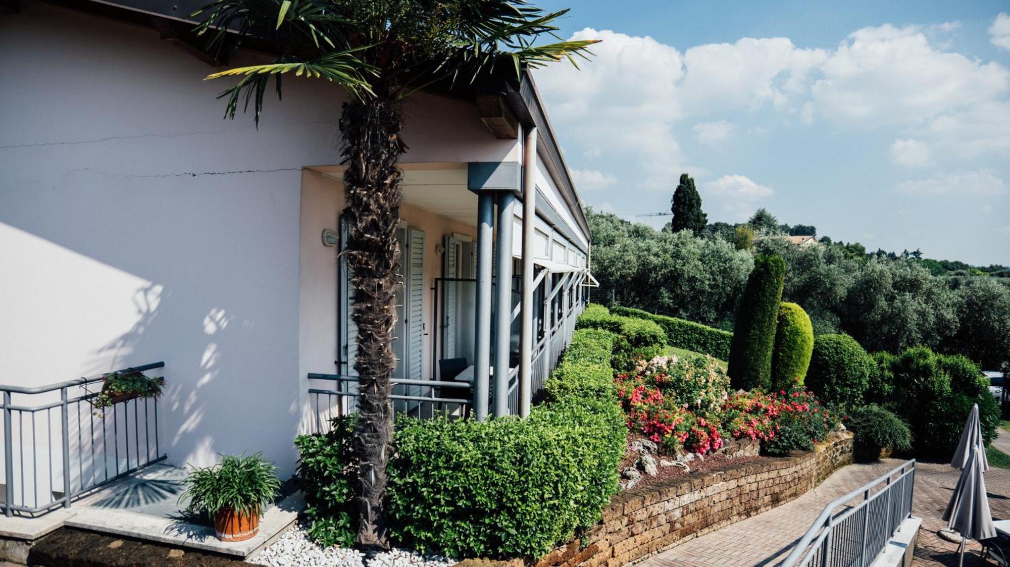 Hotel Mary Rose Λατζίζε Εξωτερικό φωτογραφία