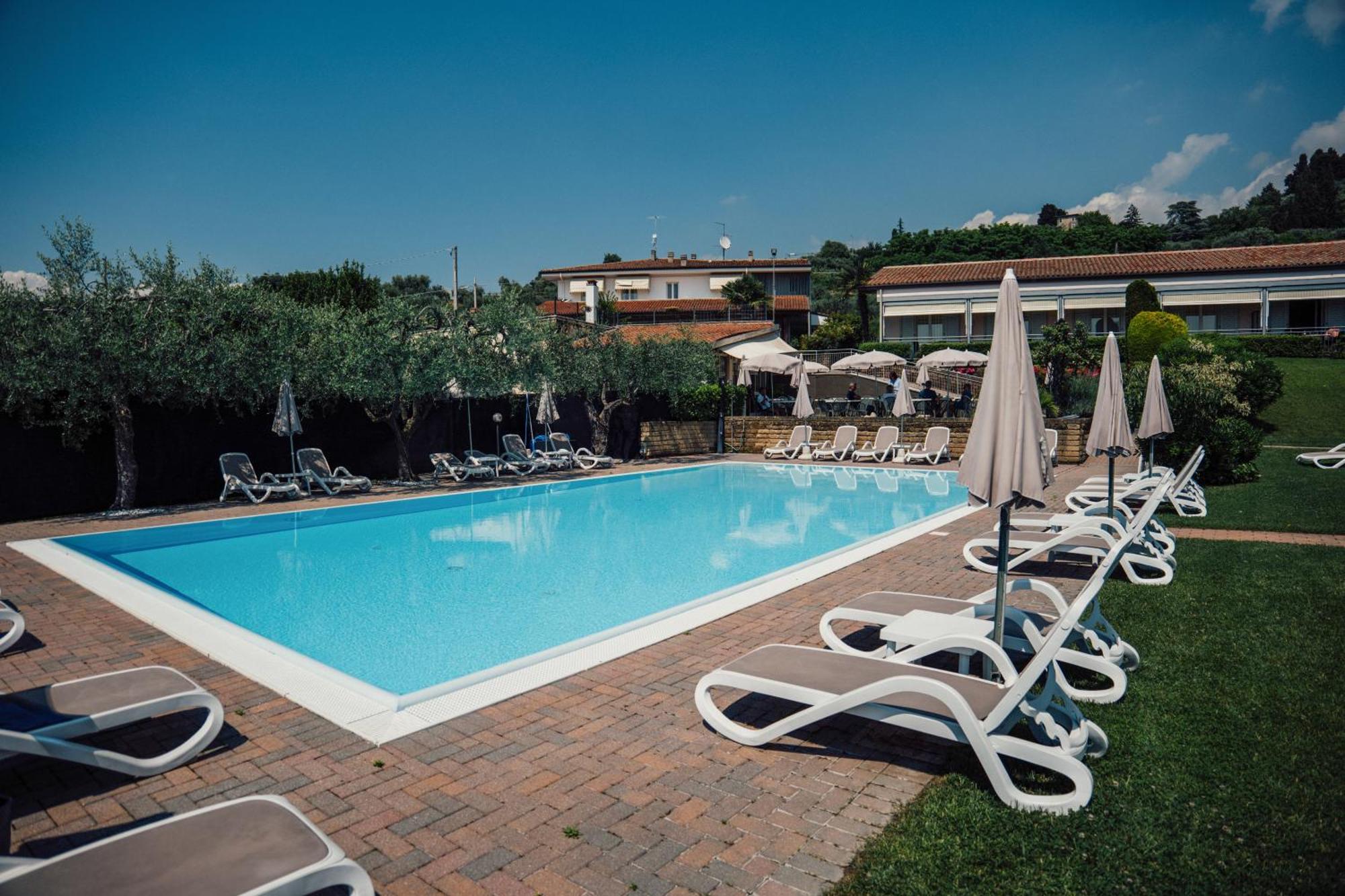 Hotel Mary Rose Λατζίζε Εξωτερικό φωτογραφία